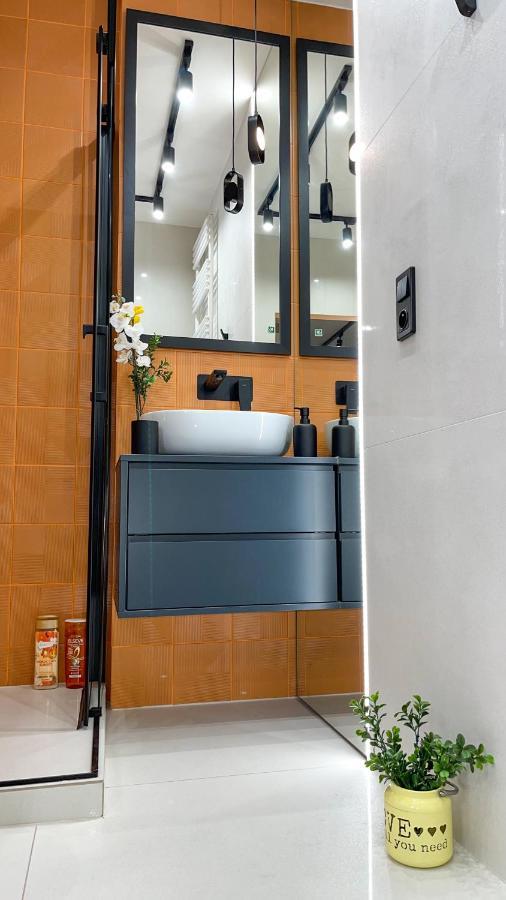 ורשה Comfortable 1-Room Apartment Close To The Center מראה חיצוני תמונה